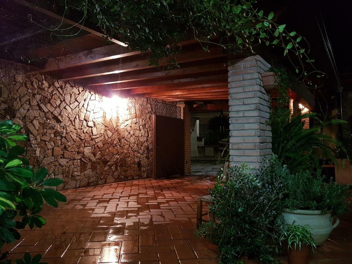 Marco'S House Villa Dolianova Exteriör bild